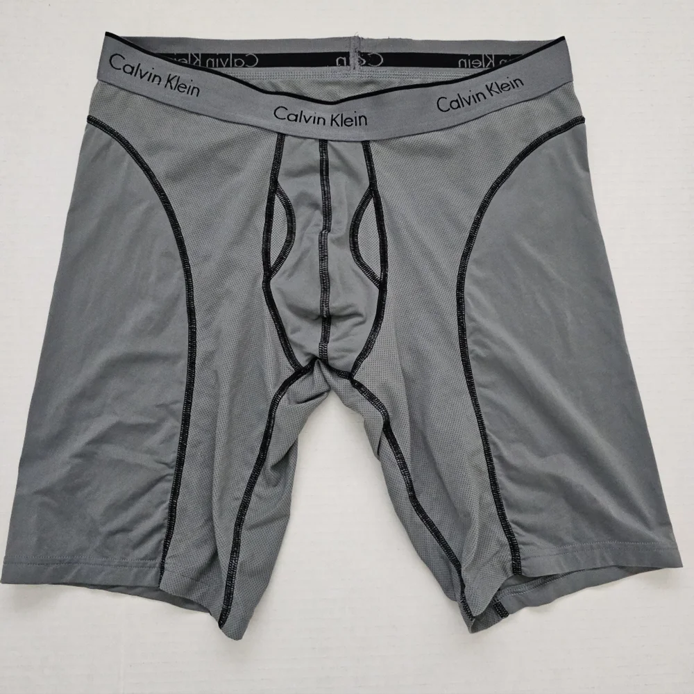 Men's Calvin Klein Athletic Cycle Short Boxers Briefs Gray U1736 Large